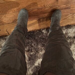 Jennifer Lopez Green Over the Knee Boots